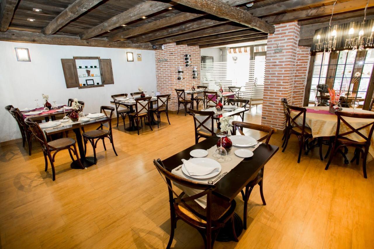 Hosteria Del Mudejar Avila 贝拉约斯 外观 照片