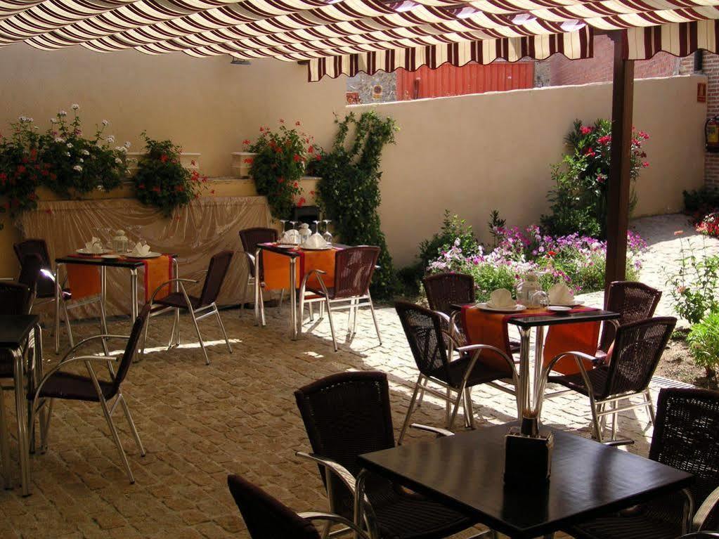 Hosteria Del Mudejar Avila 贝拉约斯 外观 照片
